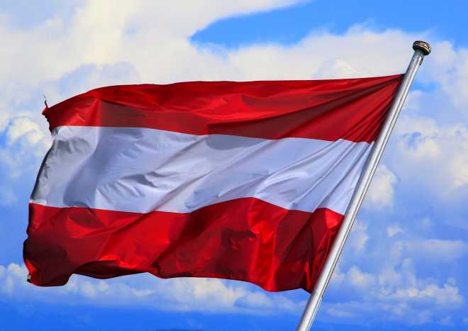 Австрийский флаг